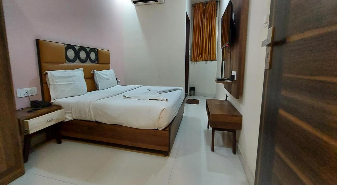 Hotel Reeve Inn Dzsaipur Kültér fotó