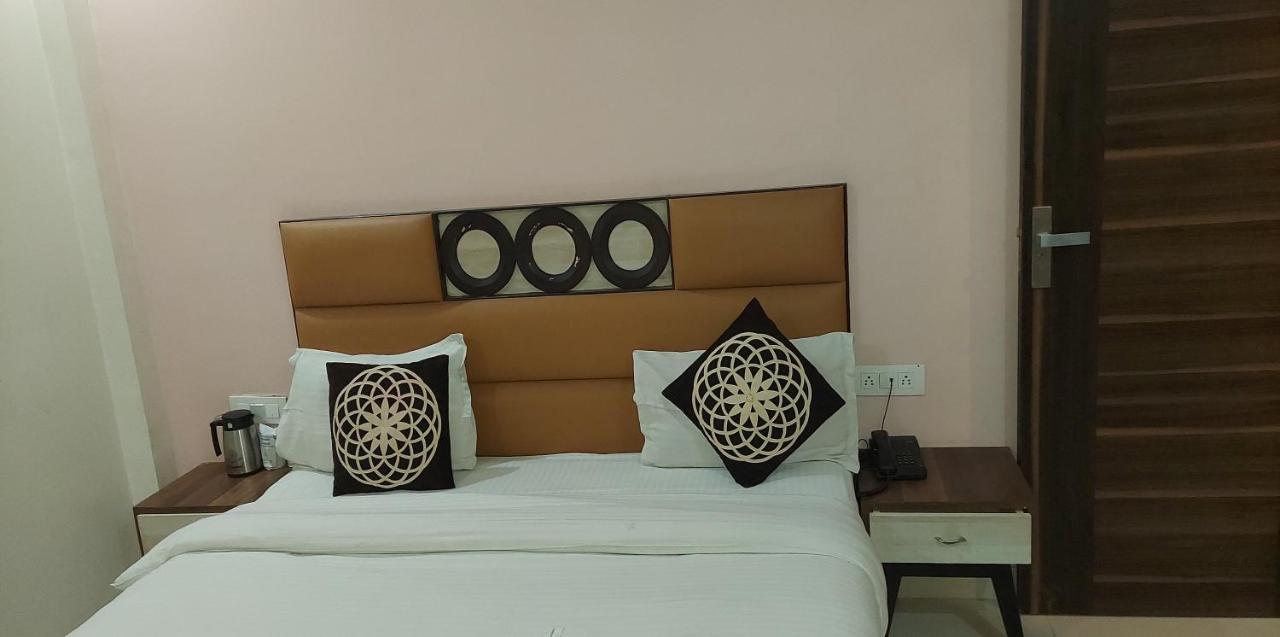 Hotel Reeve Inn Dzsaipur Kültér fotó