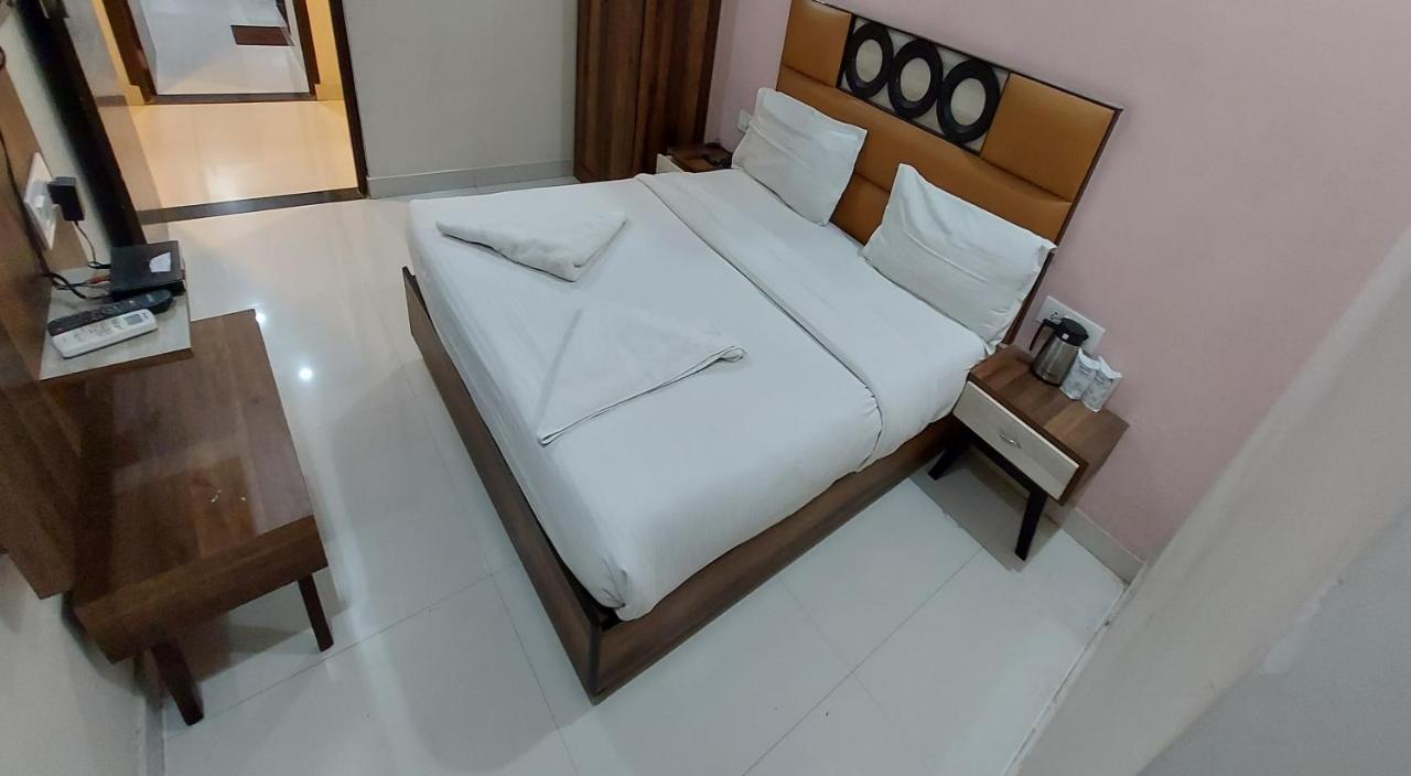 Hotel Reeve Inn Dzsaipur Kültér fotó