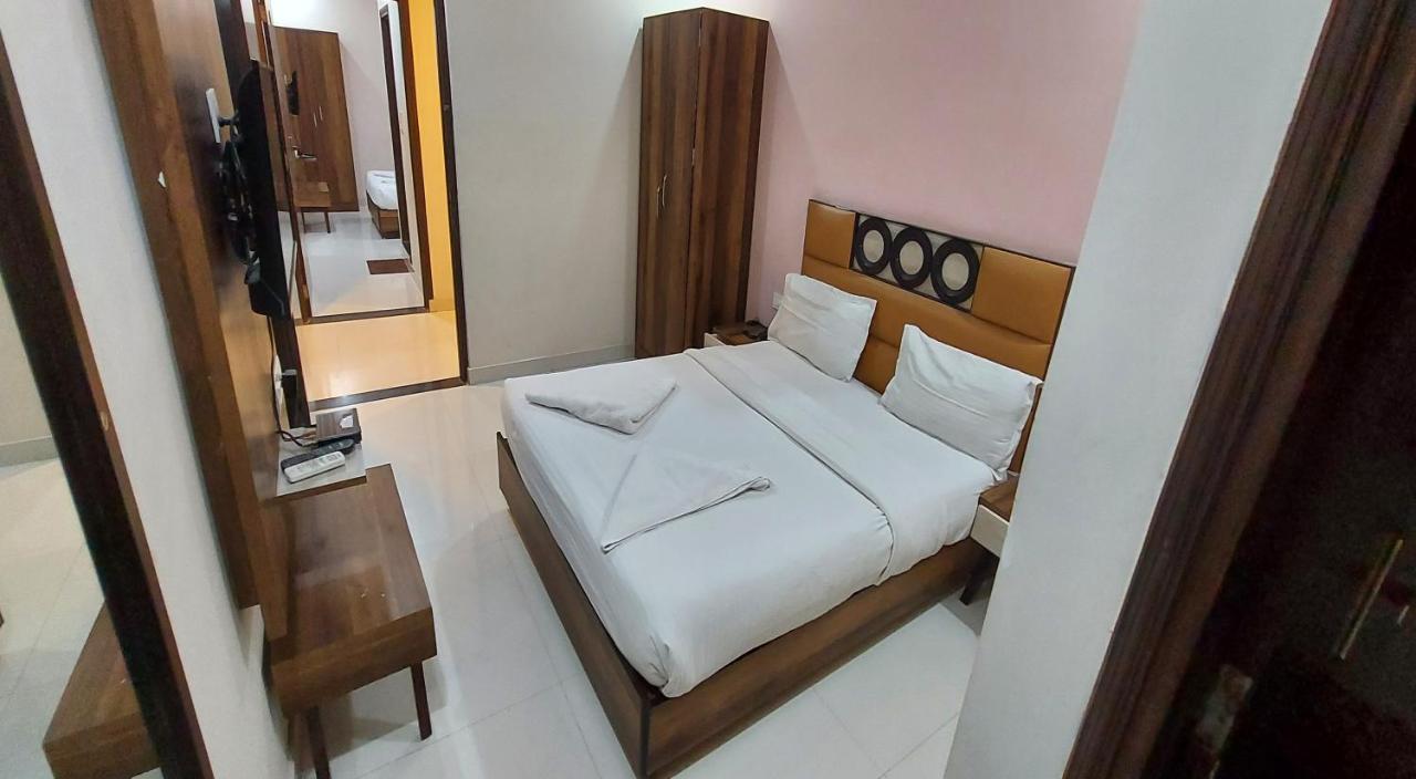 Hotel Reeve Inn Dzsaipur Kültér fotó