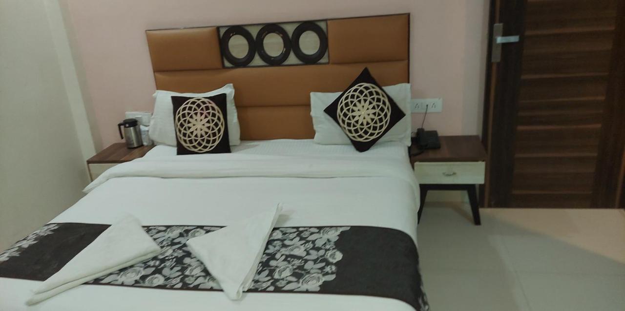 Hotel Reeve Inn Dzsaipur Kültér fotó
